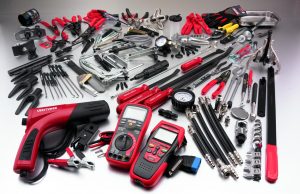 140 piece electricians tool kit